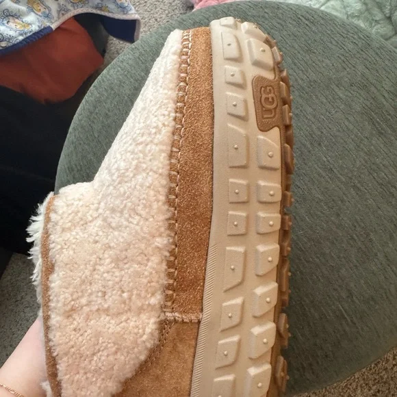 NWOT Ugg Venture Daze Ultra Mini Cozy Shearling Boot - Picture 8 of 10